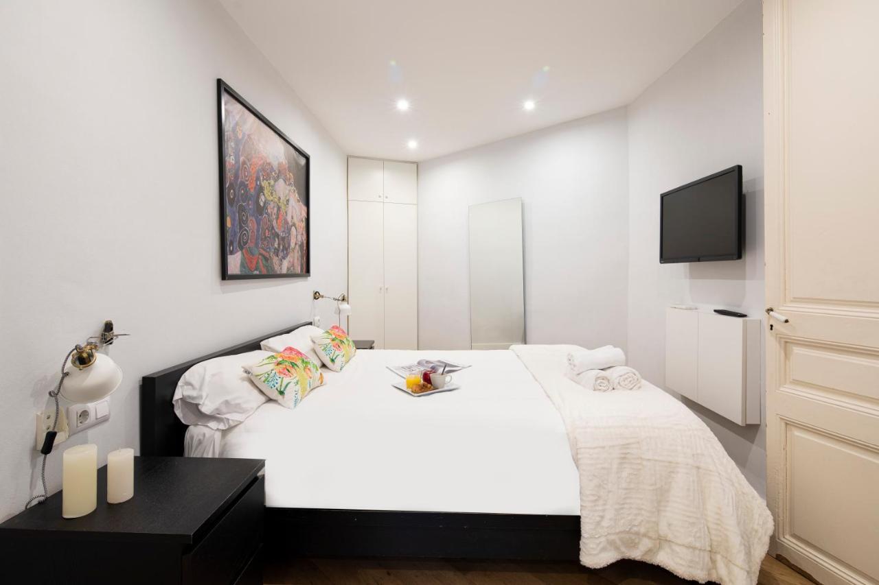 Ab Arago Eixample Apartment Barcelona Bagian luar foto